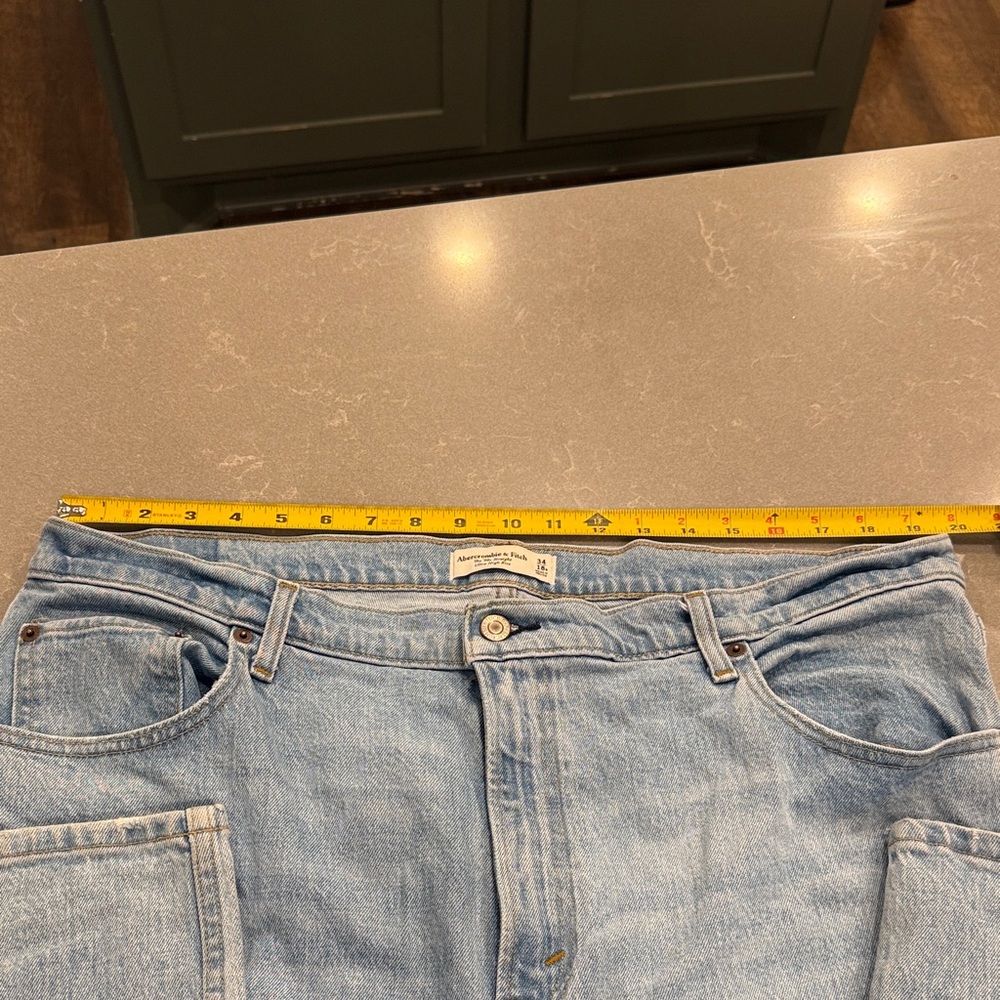 Abercrombie & Fitch Light Blue High Rise Women Jeans - Picture 3 of 7